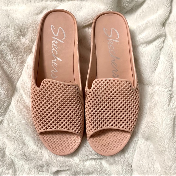 Skechers Shoes - 🍍 buy 1 get 2 free 🍍